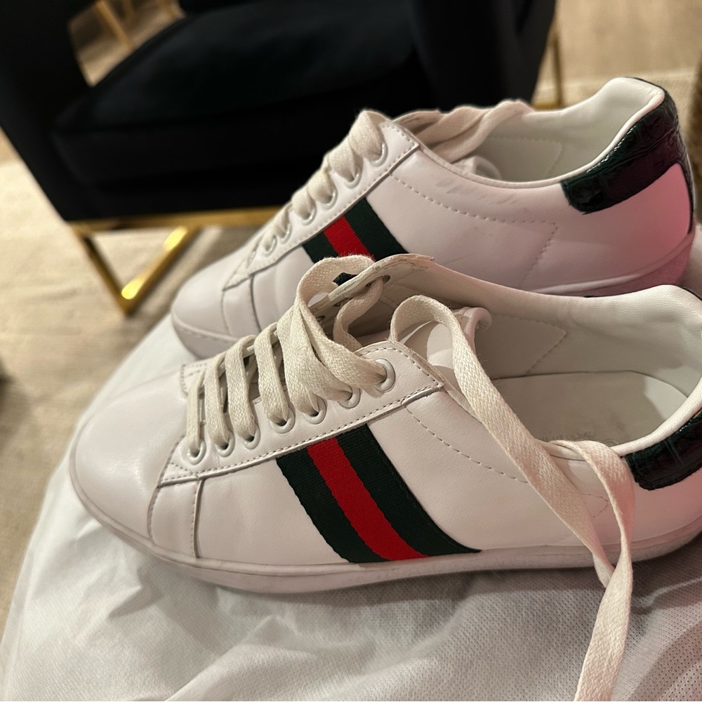 gucci sneakers authentic